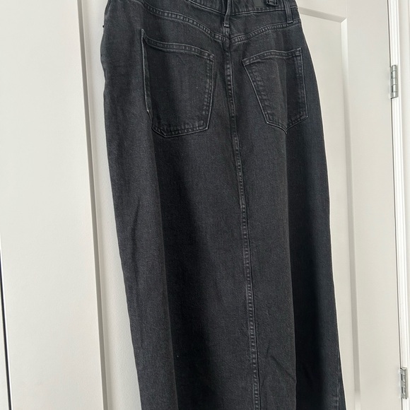 Long Jean skirt - Picture 2 of 3